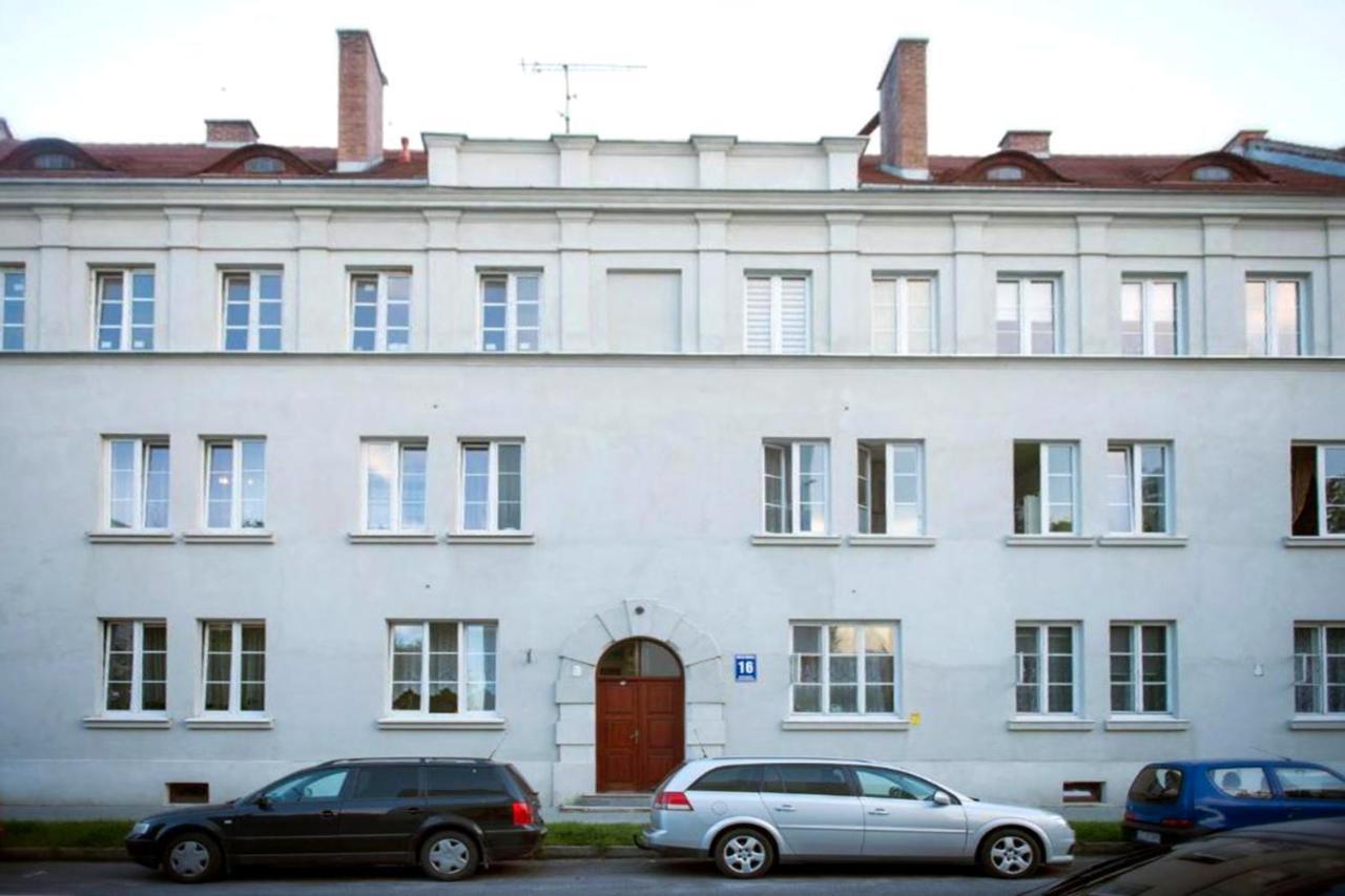 Klimatyczny Apartament Art Deco Apartment Chelm Exterior photo